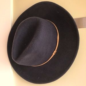 Ten Tree festival hat in navy blue